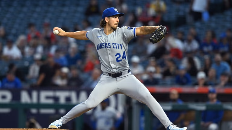 Kansas City Royals pitcher Michael Lorenzen (24) delivers a pitch against the Los Angeles Angels during the first inning of a baseball game Thursday, Sept. 25, 2025, in Anaheim, Calif. (AP Photo/Wally Skalij)