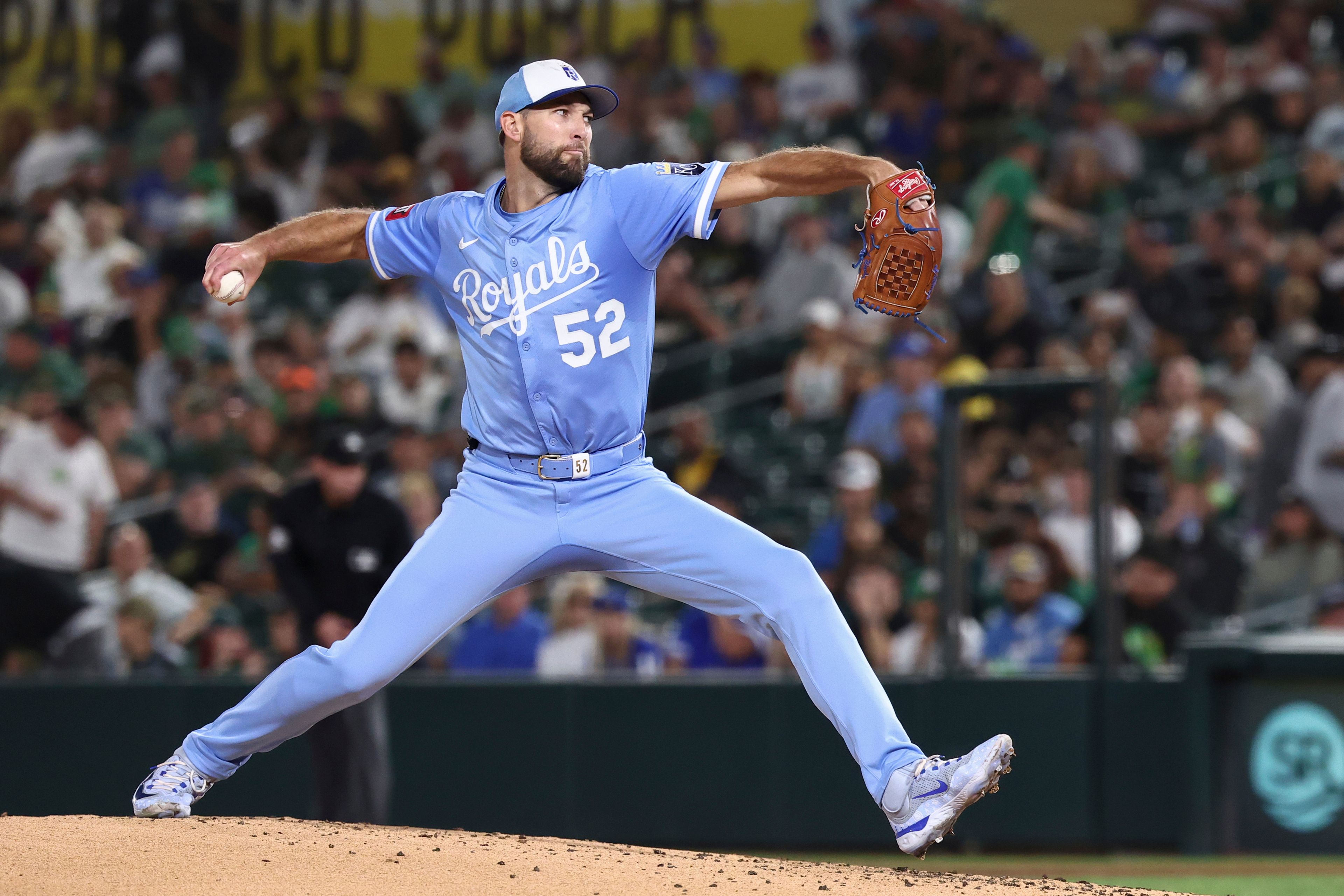 Kansas City Royals pitcher Michael Wacha throws to the Athletics during the first inning of a baseball game Saturday, Sept. 27, 2025, in West Sacramento, Calif. (AP Photo/Sara Nevis)