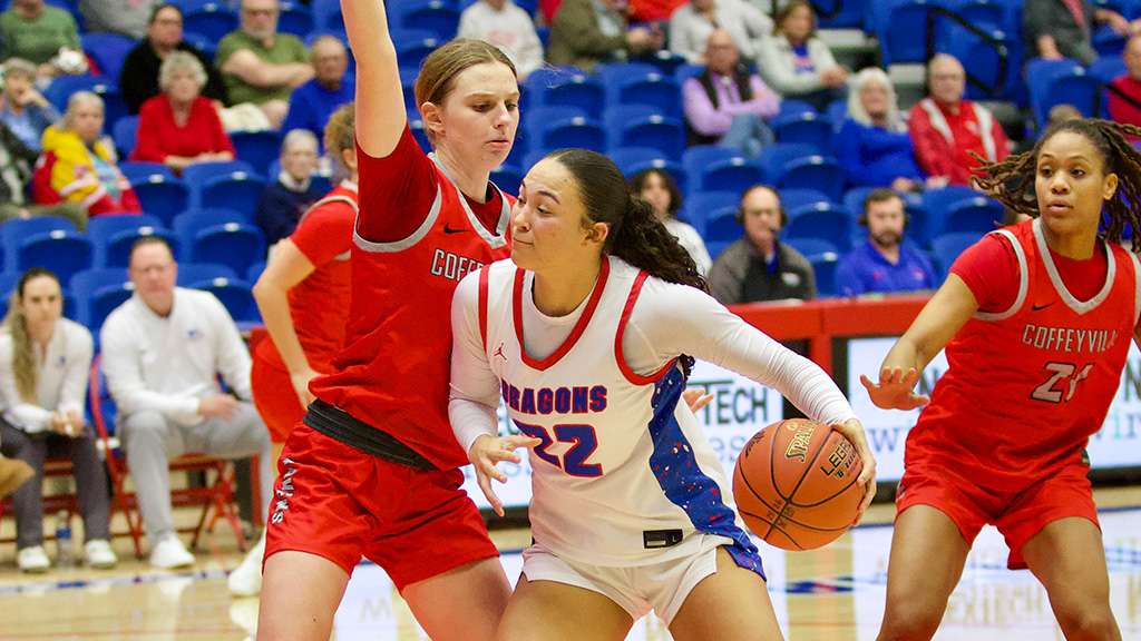 Jaden Wilson and the No. 17-ranked Blue Dragons have a tough offensive outing in a 68-39 loss to Coffeyville on Wednesday at the Sports Arena. (Sydney Holzrichter/Blue Dragon Sports Information)