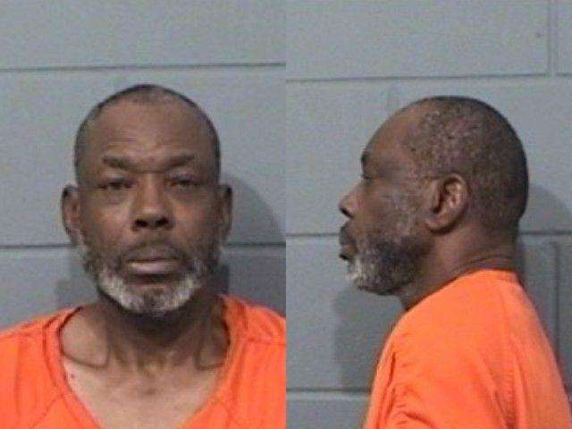 Thomas Carter, Ignition interlock device; Operate a car without a required device; Operate a motor vehicle without a valid license; Violation of protection order; Use/possess with intent to use drug paraphernalia into human body; Possession of stimulant (1 prior conviction), arrested 01/09