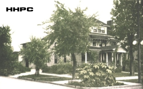 Friesen Funeral Home - 528 N. Main - 1930 (est. 1901 at 316 N. Main). Courtesy of the Conard-Harmon Collection.