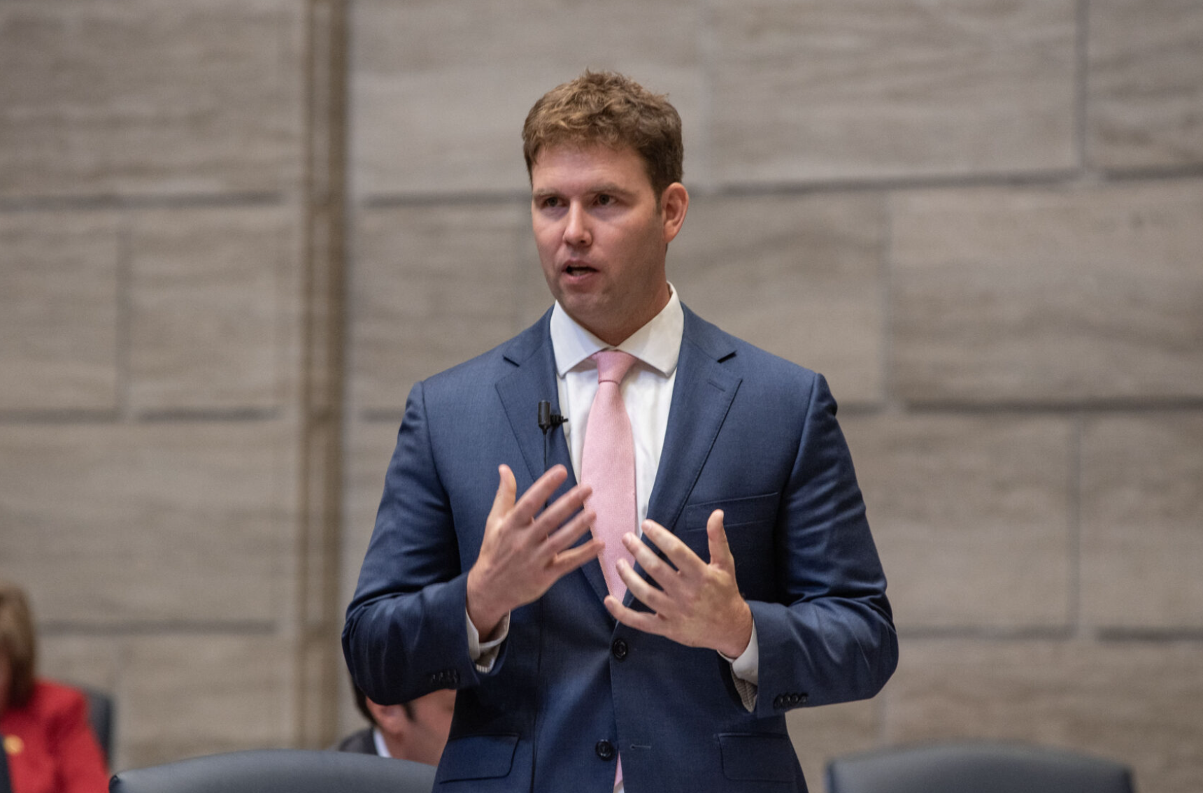 State Sen. Stephen Webber, a Columbia Democrat, speaks in the Senate on Sept. 10, 2025 (Annelise Hanshaw/Missouri Independent).