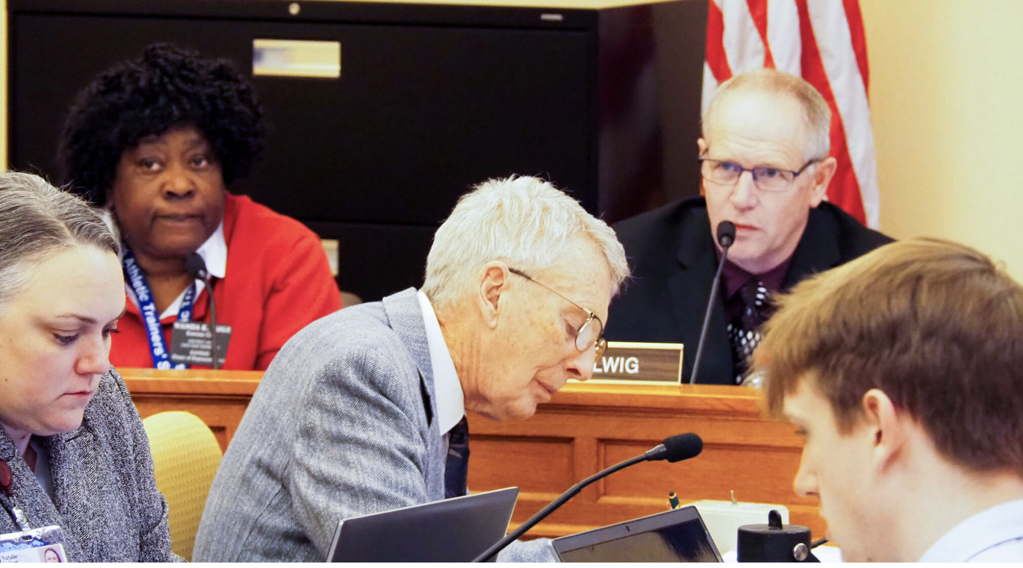 Rep. Wanda Brownlee Paige, D-Kansas City, left, and Rep. Dale Helwig, R-Columbus, gather insights Tuesday during a House committee discussion about an audit of student enrollment in the free-lunch program at public schools and implications for how much the state allocates to districts to serve needs of at-risk students. (Photo by Tim Carpenter/Kansas Reflector)