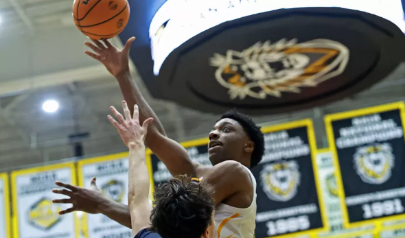 FHSU Athletics photo/Parker Nisbeth