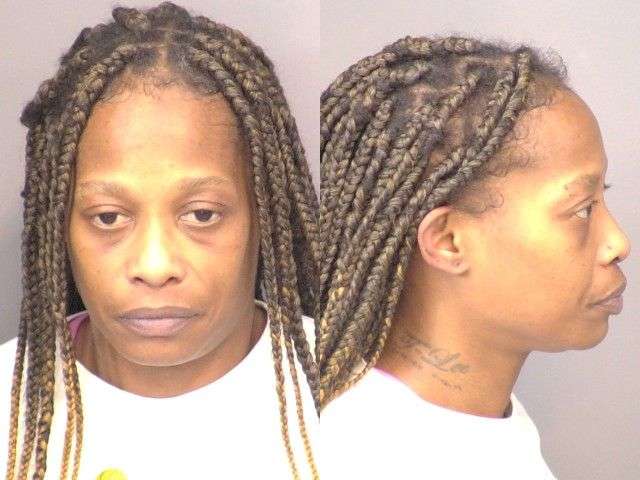 Smith,Denotra Monia (40)