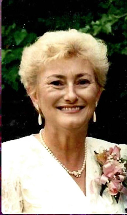 Carolyn Farmer (Davis)