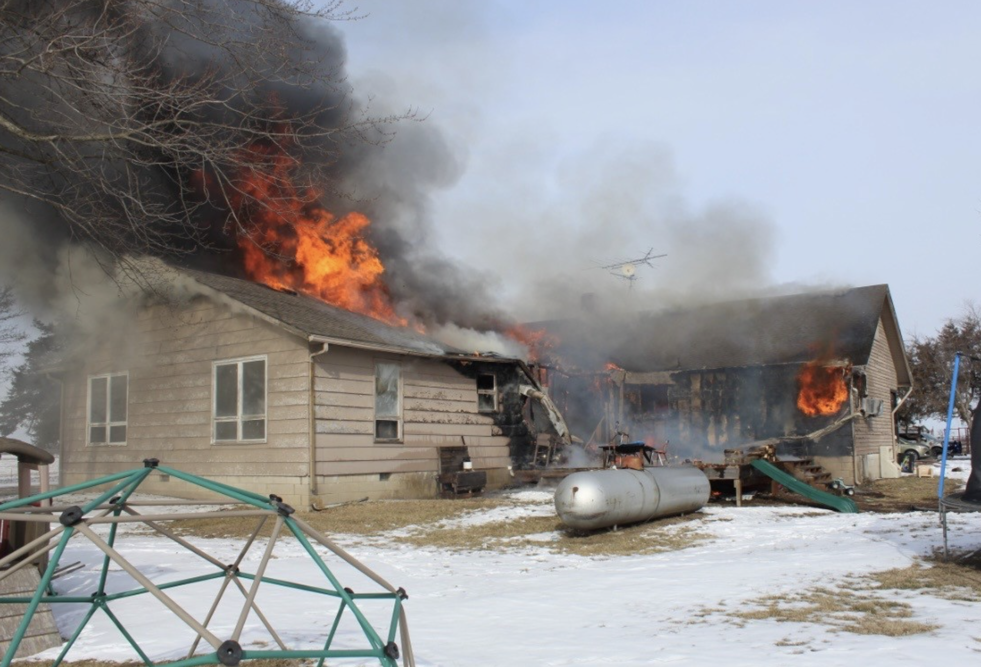 Sheriff: Rural Kansas home destroyed by fire