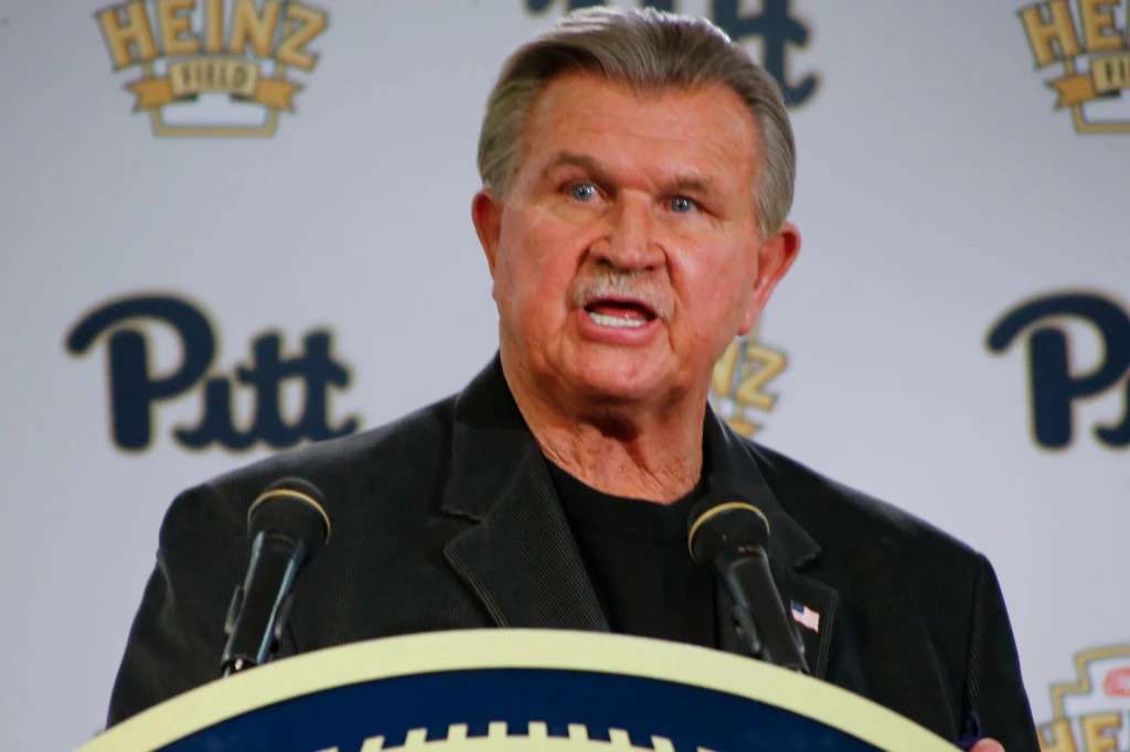 Former NFL coach and University of Pittsburgh alumnus, Mike Ditka speaks at a news conference for the retirement of the number 75 jersey for former Pittsburgh offensive lineman Jim Covert before an NCAA football game between the Pittsburgh and the Notre Dame, Saturday, Nov. 7, 2015 in Pittsburgh. (AP Photo/Keith Srakocic, File)