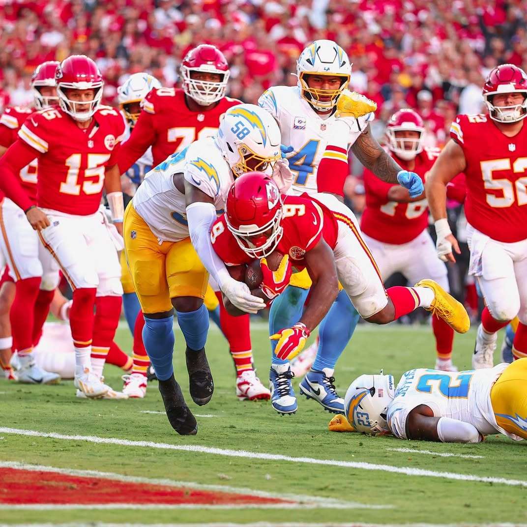 Kenneth Walker dives across the endzone for his second touchdown of the game. Walker rushed for 128 yards as the Kansas City Chiefs remained unbeated following their bye week, beating the Los Angeles Chargers 22-6/ Photo courtesy of the Kansas City Chiefs