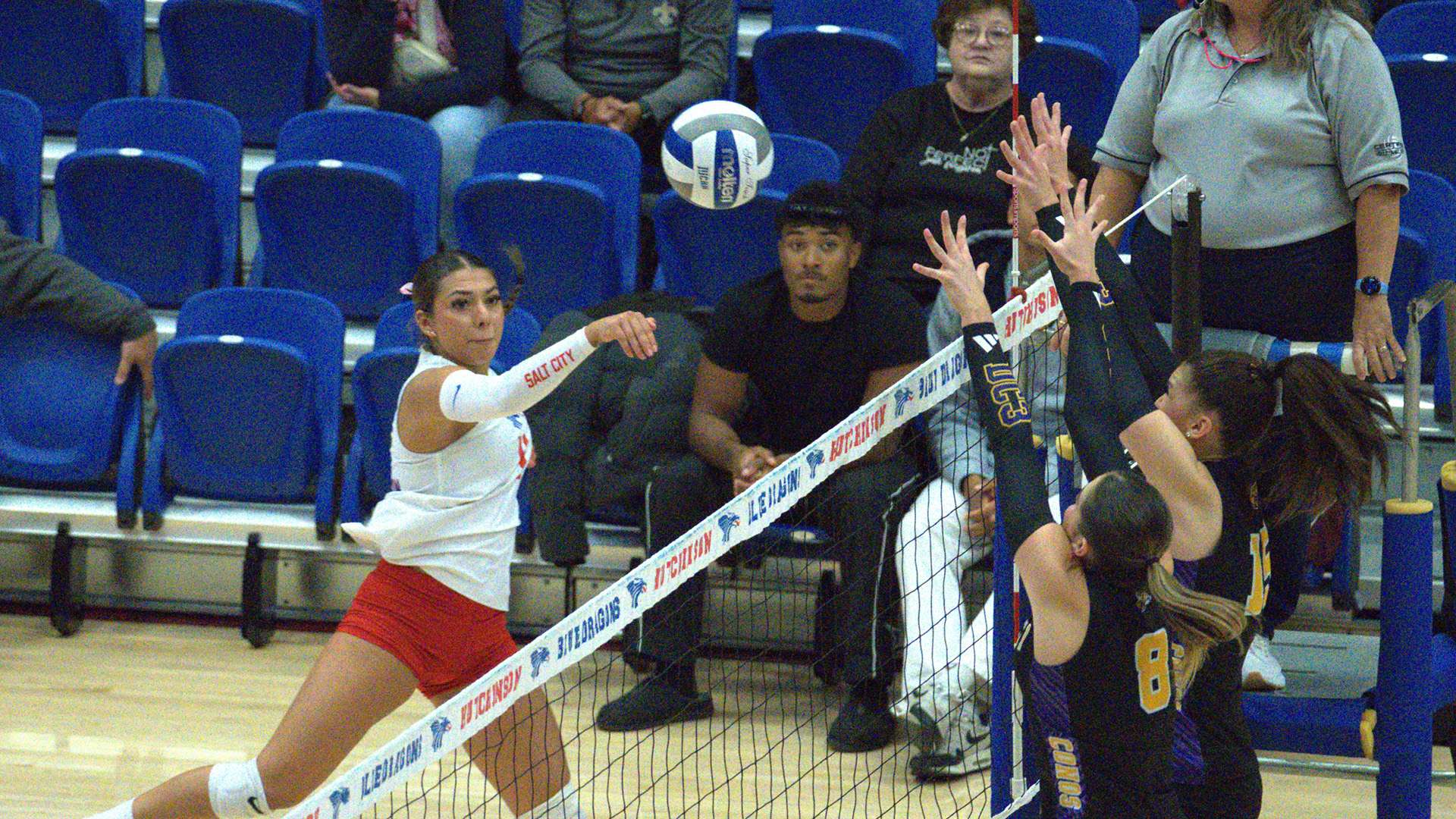 Lauren Vasquez has a team-high six kills as the Blue Dragon Volleyball team dropped a 3-0 decision to No. 8 Dodge City on Saturday at the Sports Arena. (Abby Filippi/Blue Dragon Sports Information)