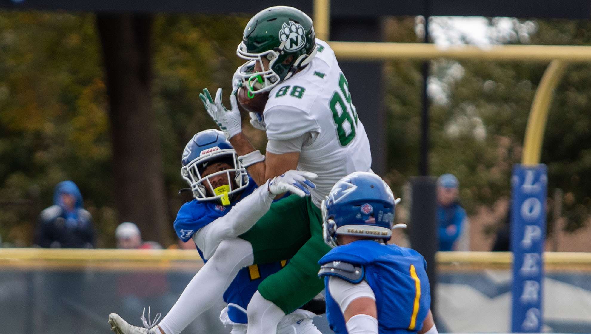 Tommy Hutsler caught two passes for 90 yards and a touchdown as No. 10 Northwest Missouri State beat Nebraska Kearney on the road 27-10/ Photo courtesy of Cooper Sharp-Northwst Athletics