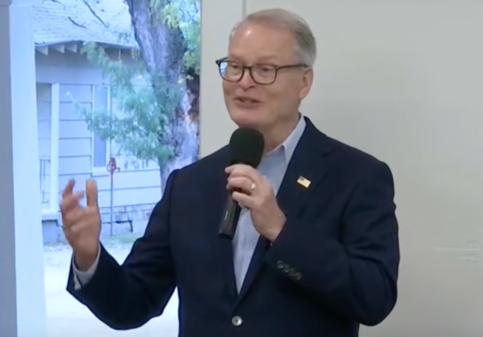 Democrat U.S. Senate candidate Adam Hamilton during a campaign event Monday in Liberal, Kansas-image courtesy CSPAN