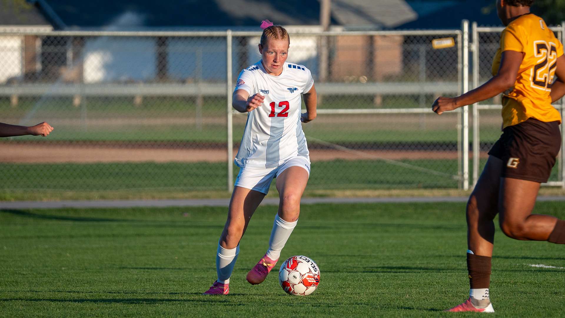 Sophomore Isabell Van Fleet scored her first career hat trick to lead the Blue Dragons to a 4-1 KJCCC victory over Garden City on Wednesday at the Salthawk Soccer Complex. (Abby Filippi/Blue Dragon Sports Information).