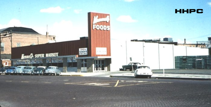 Dillons No. 1 - Mammel's - 13-15 W. Ave. B - c. 1955. Courtesy of the Conard-Harmon Collection.