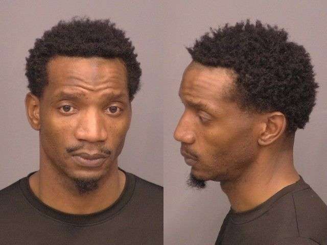 Moore,Johnathan Edward (32)