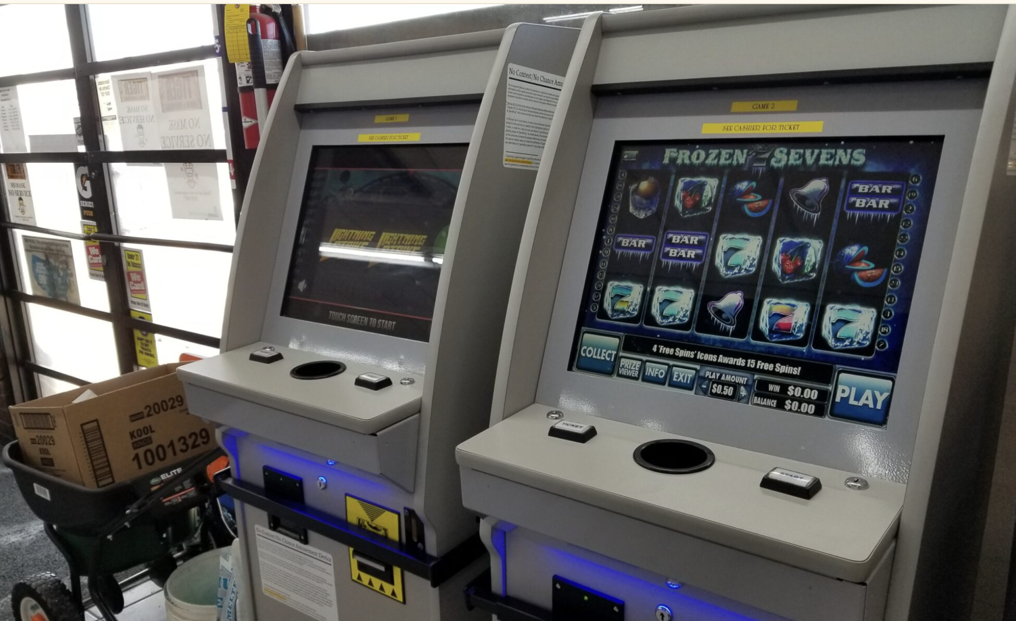 Two “no-chance” gambling machines await customers in a Columbia convenience store (Rudi Keller/Missouri Independent).