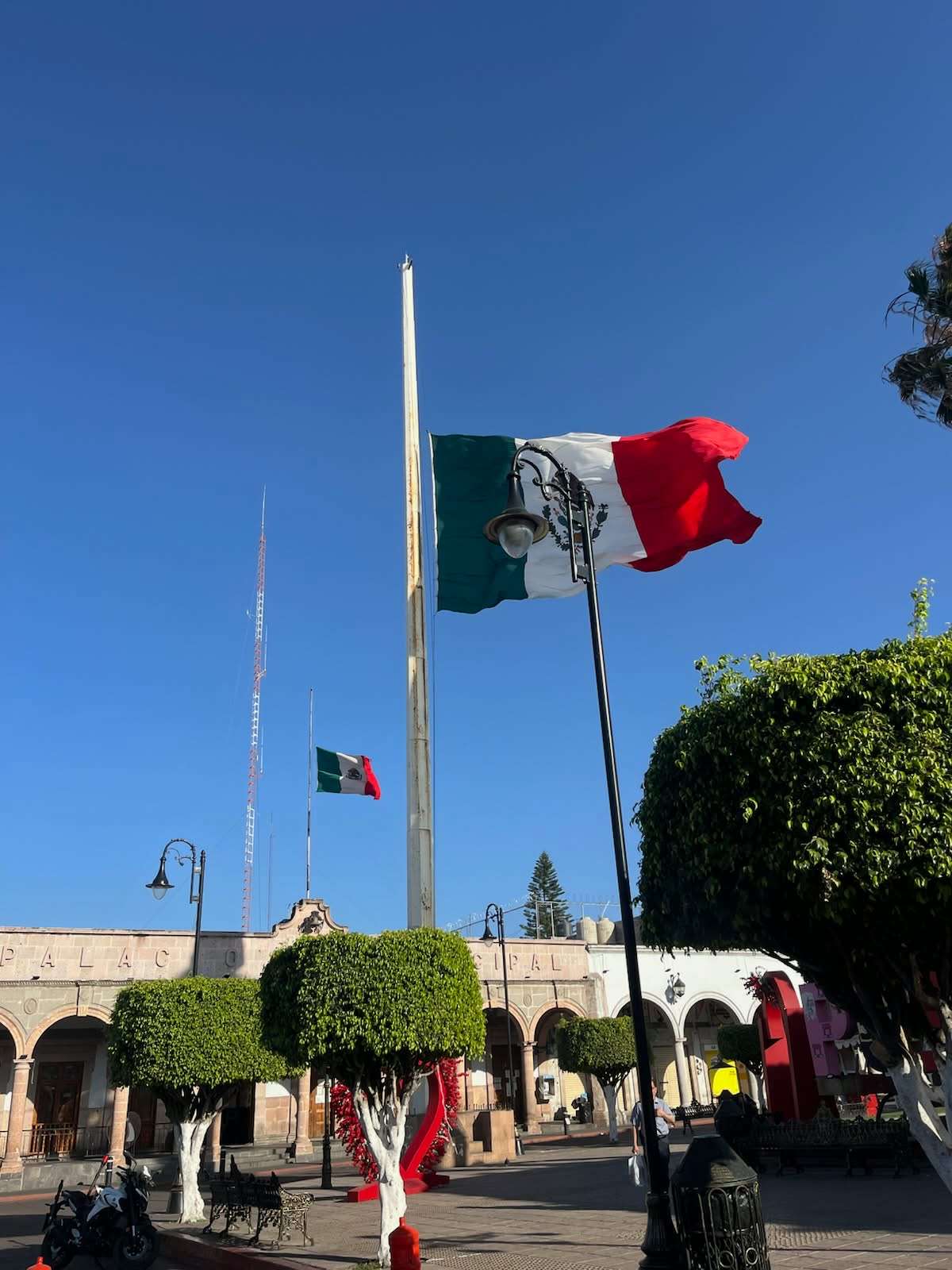 Mexico flag half-mast following death of Nemesio Rubén Oseguera Cervantes, leader of the powerful Jalisco New Generation Cartel (CJNG). (Courtesy Joey Isenbart)