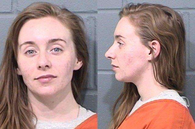 Elizabeth Long, Probation violation, arrested 02/24