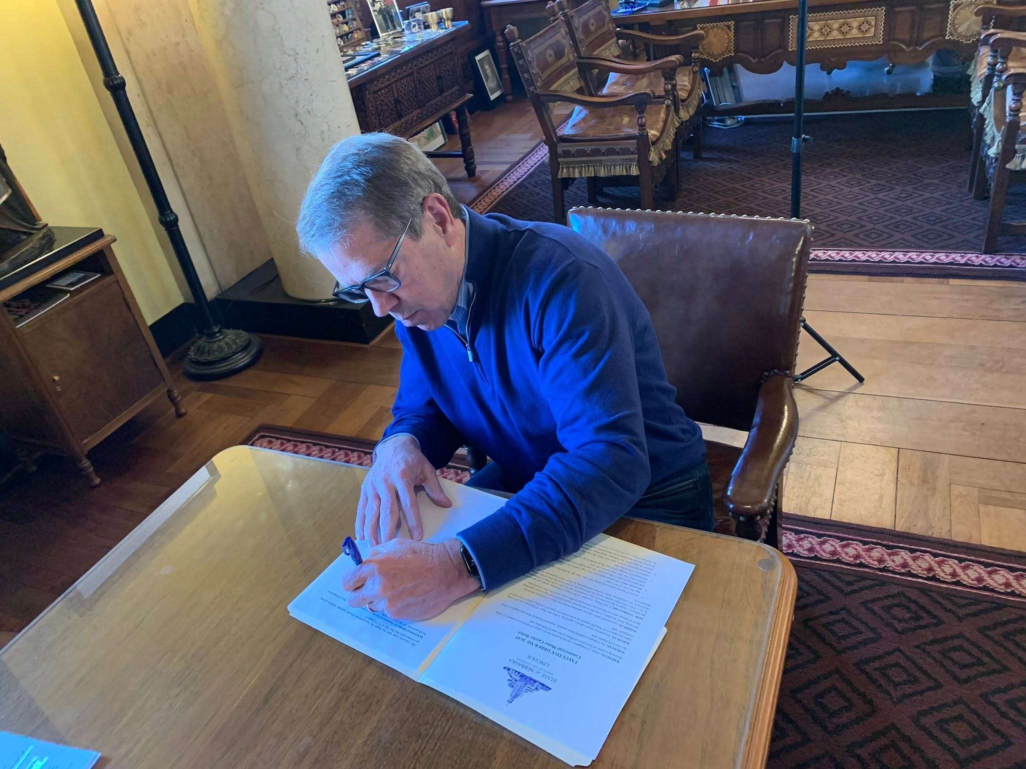 Governor Jim Pillen signs Executive Order for Assistance with Ag Supplies for the State of Nebraska, March 16, 2026.