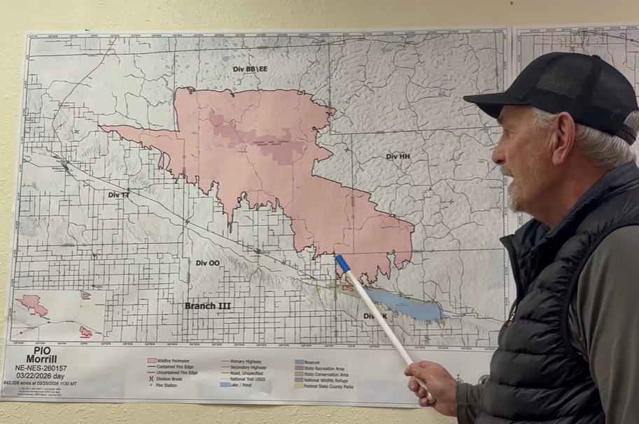 Rob Powell Rocky Mountain Complex Incident Management Team 1 Operations Section Chief with morning brief on March 22, 2026 of Cottonwood and Morrill Fires.