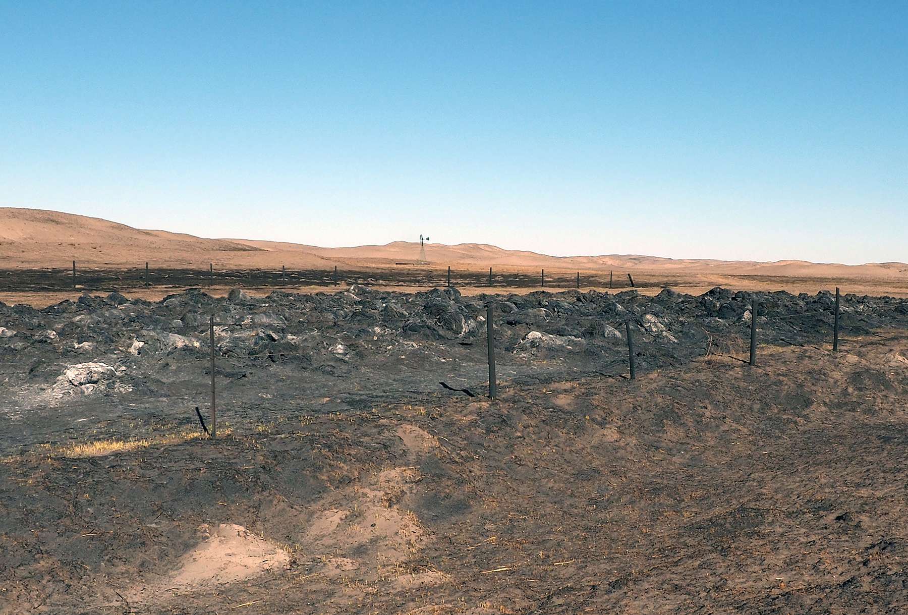 The Morrill Fire burned 642,000 acres, including areas north-northwest of Broadwater, Neb., and north of Cresent Lake National Wildlife Refuge. Photo by Gary Stone