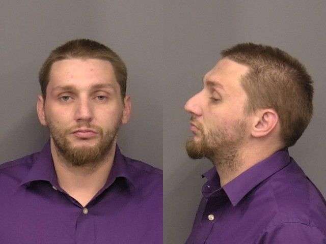 Dennis,Trevor Leon (32)