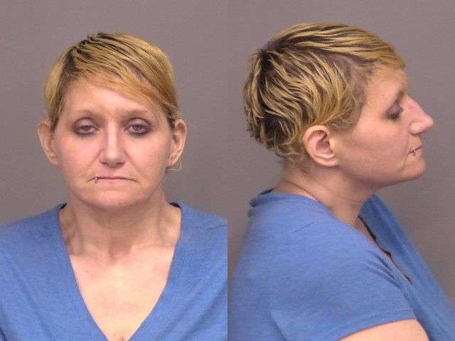 Towns,Lindsay Renee (40)