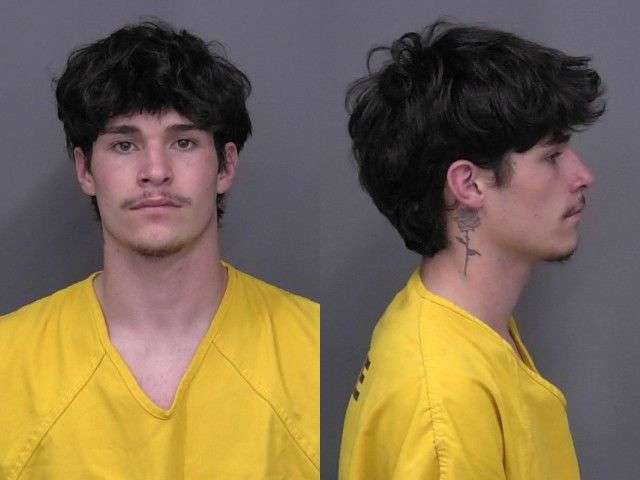 Roberts,Tryston Anthony Ryan (19)