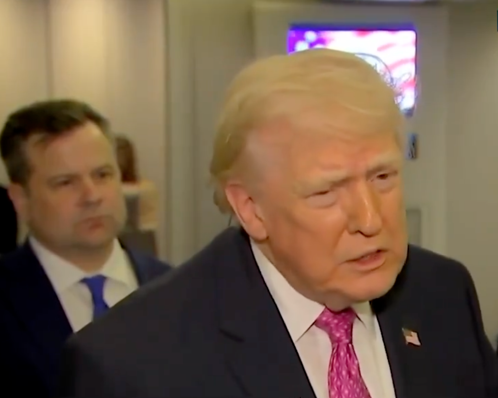 🎥President Trump issues new threat to Iran over oil blockade