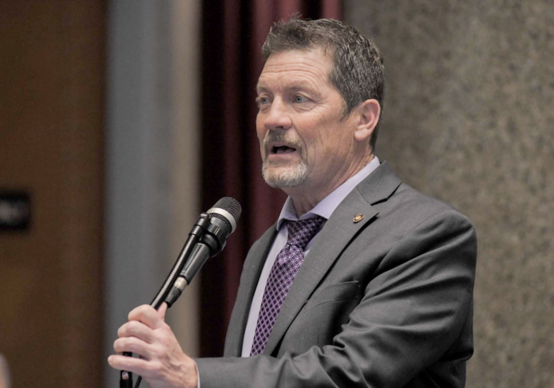  State Sen.. Mike Henderson, a Republican from Deslodge, is sponsoring legislation to ban 7-OH and regulate kratom products (Tim Bommel/Missouri House Communications).