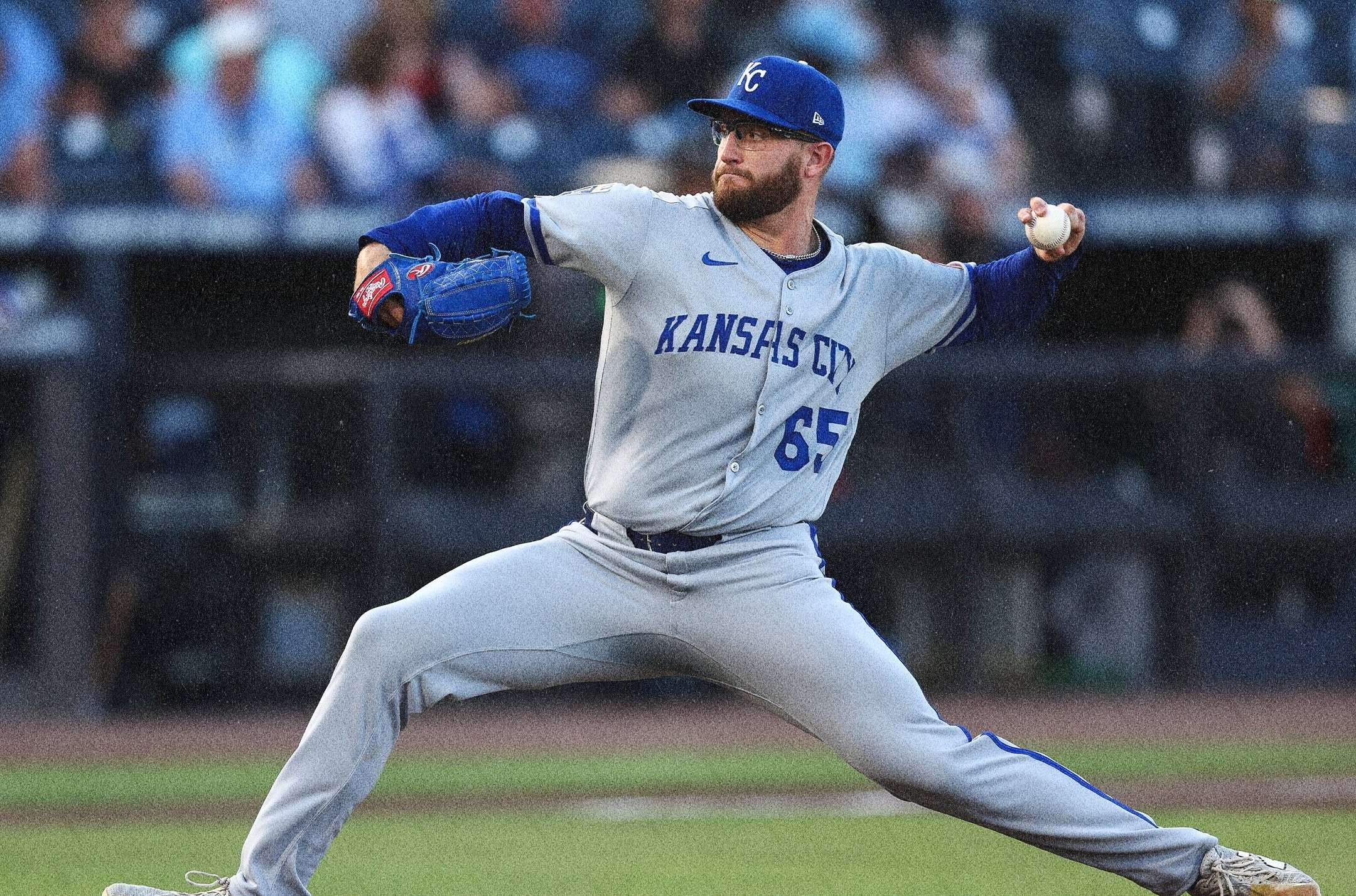Noah Cameron put together another efficient start, pitching 5.2 innings and giving up one run on six hits and one walk, striking out five, on a cold day in Cleveland. The Royals fell 2-1 to Cleveland on a walk off single against reliever John Schreiber/ Photo courtesy of X