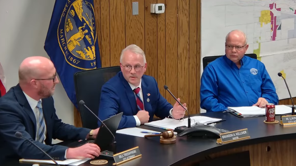 North Platte Mayor Brandon Kelliher at April 7, 2026 city council meeting..PNG