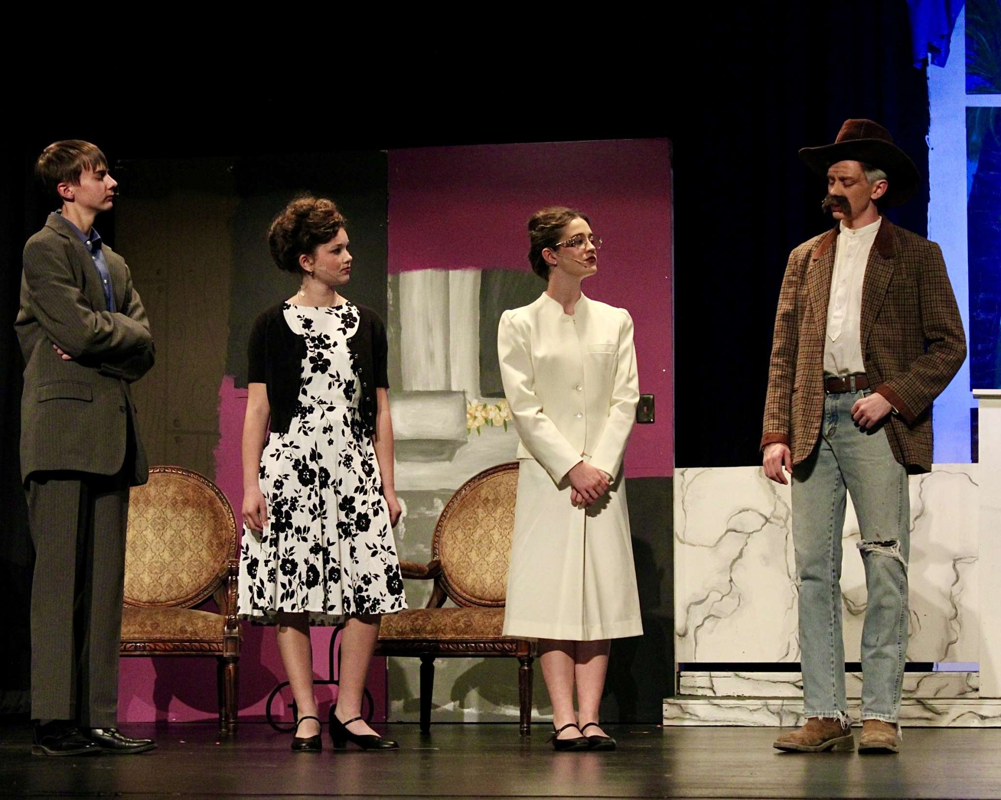 Jed Clampett meeting several Beverly Hills characters. Photo by Tony Guerrero/Hays Post