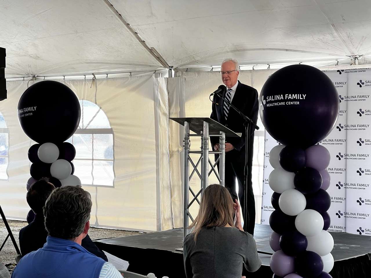 Sen. Moran speaks highly about the services SFHC provides for Kansans in Salina - Photo, Nicolas Fierro