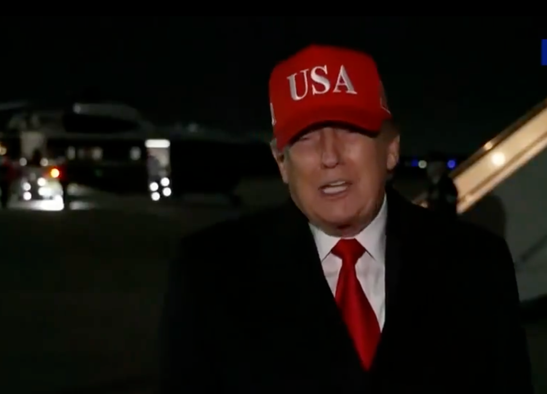 🎥Pope Leo pushes back after criticism from President Trump