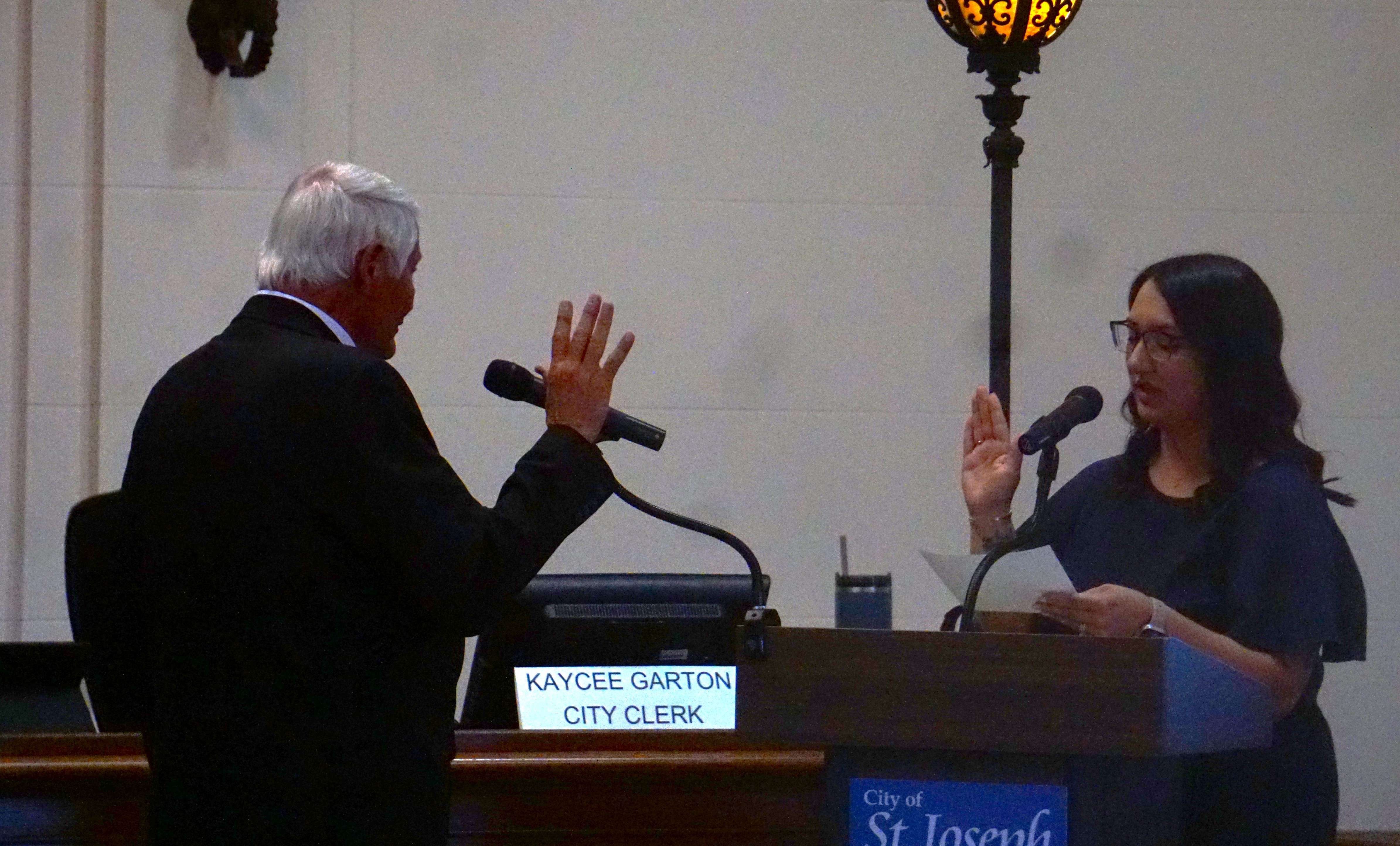 New Mayor Larry Miller takes the oath of office after winning election on April 7th/ Photo by Matt Pike