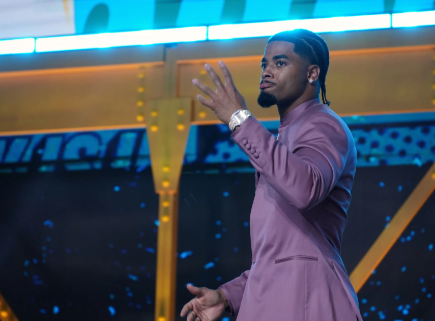 LSU defensive back Mansoor Delane walks on stage before the first round of the NFL football draft, Thursday, April 23, 2026, in Pittsburgh. (AP Photo/Gene J. Puskar)