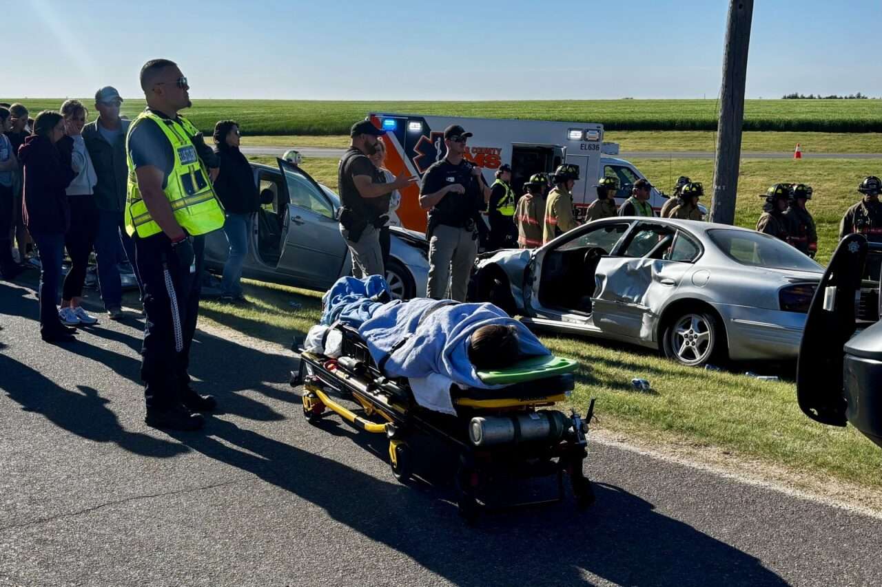Victoria High mock crash highlights dangers ahead of prom