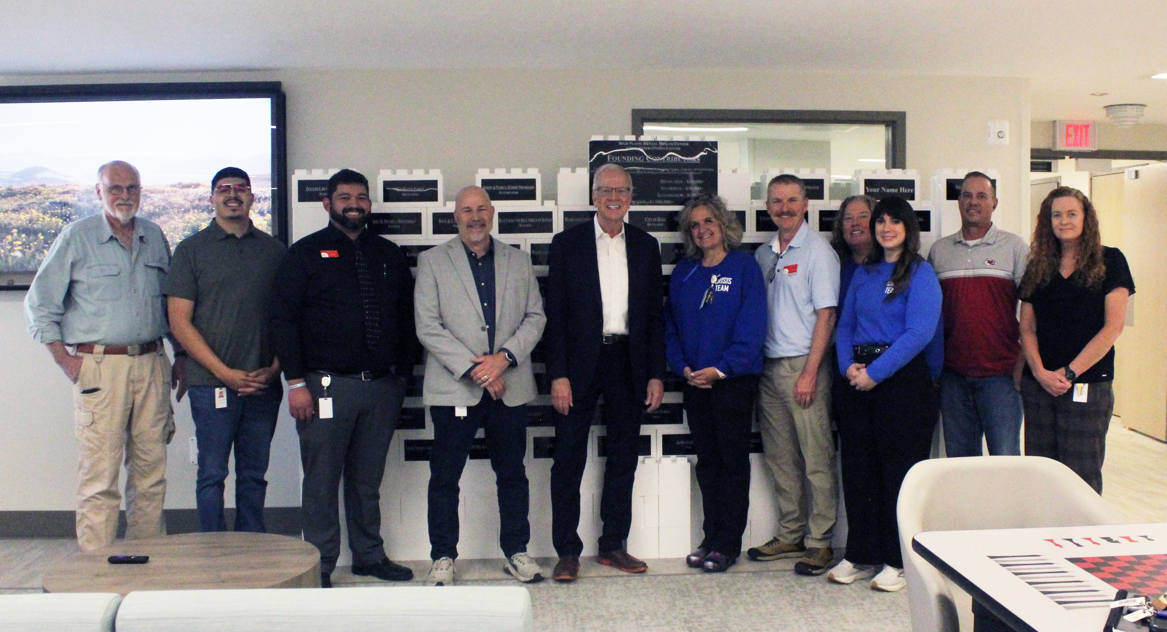 Sen. Jerry Moran, R-Kansas, with High Plains Mental Health Center staff and Hadley Center owner, Dave VanDoren, far left.&nbsp;Photo by Cristina Janney/ Hays Post
