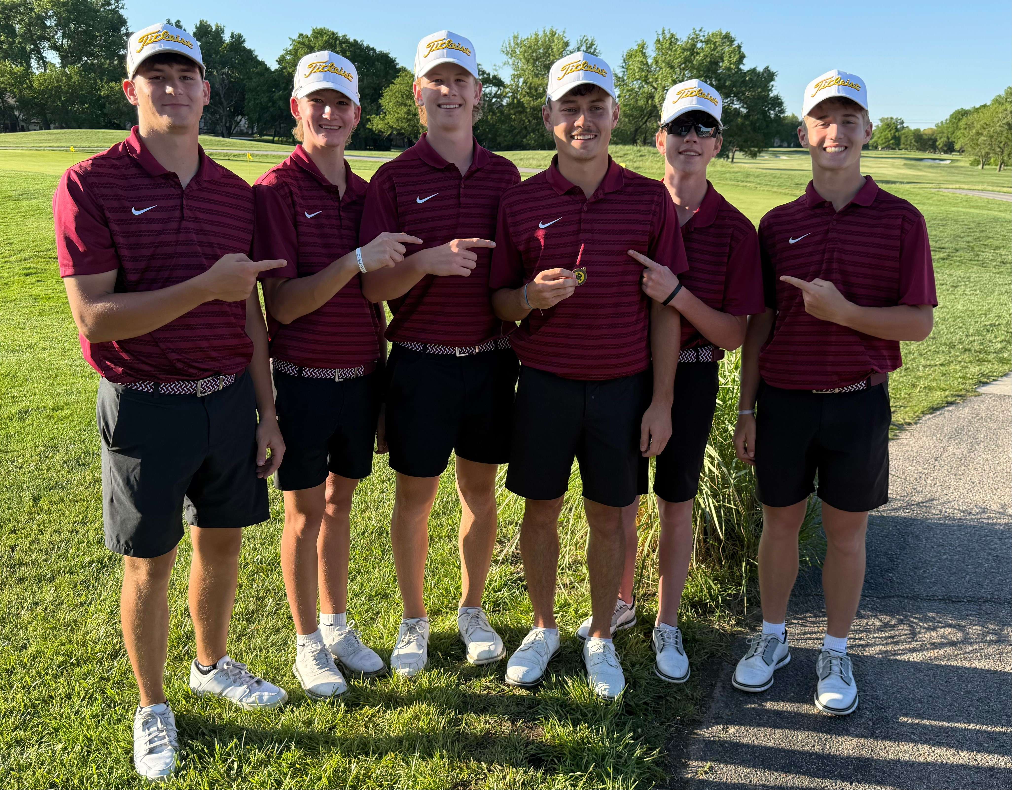 The Hays High boys golf team at the 5A State Golf Preview on Monday, April 27, 2026 at the Tallgrass County Club in Wichita, Kan. Caleb Thompson (holding medal) was the individual champ (HHS courtesy photo)
