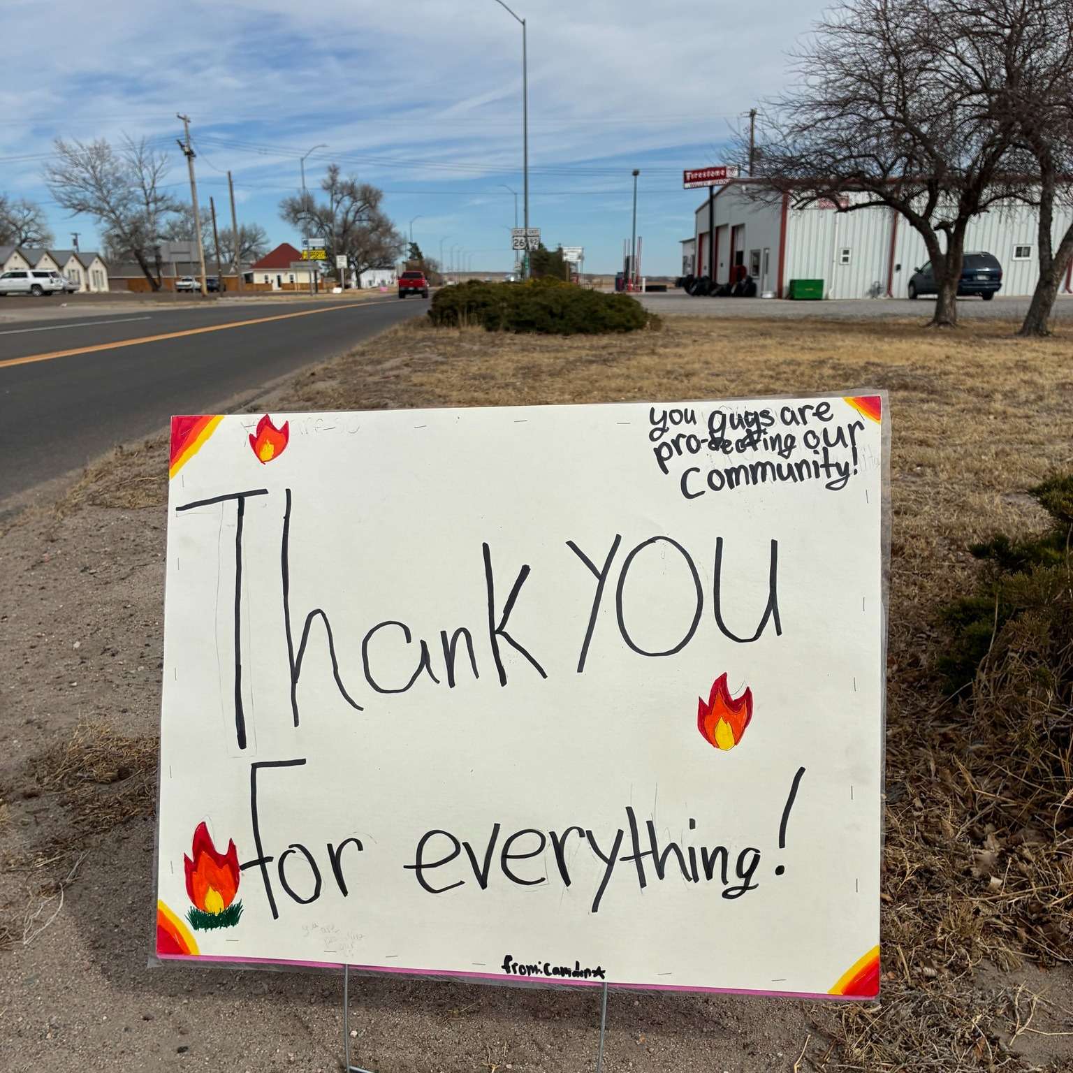 A sign of support for firefighters during the March 2026 wildfire outbreak.&nbsp;