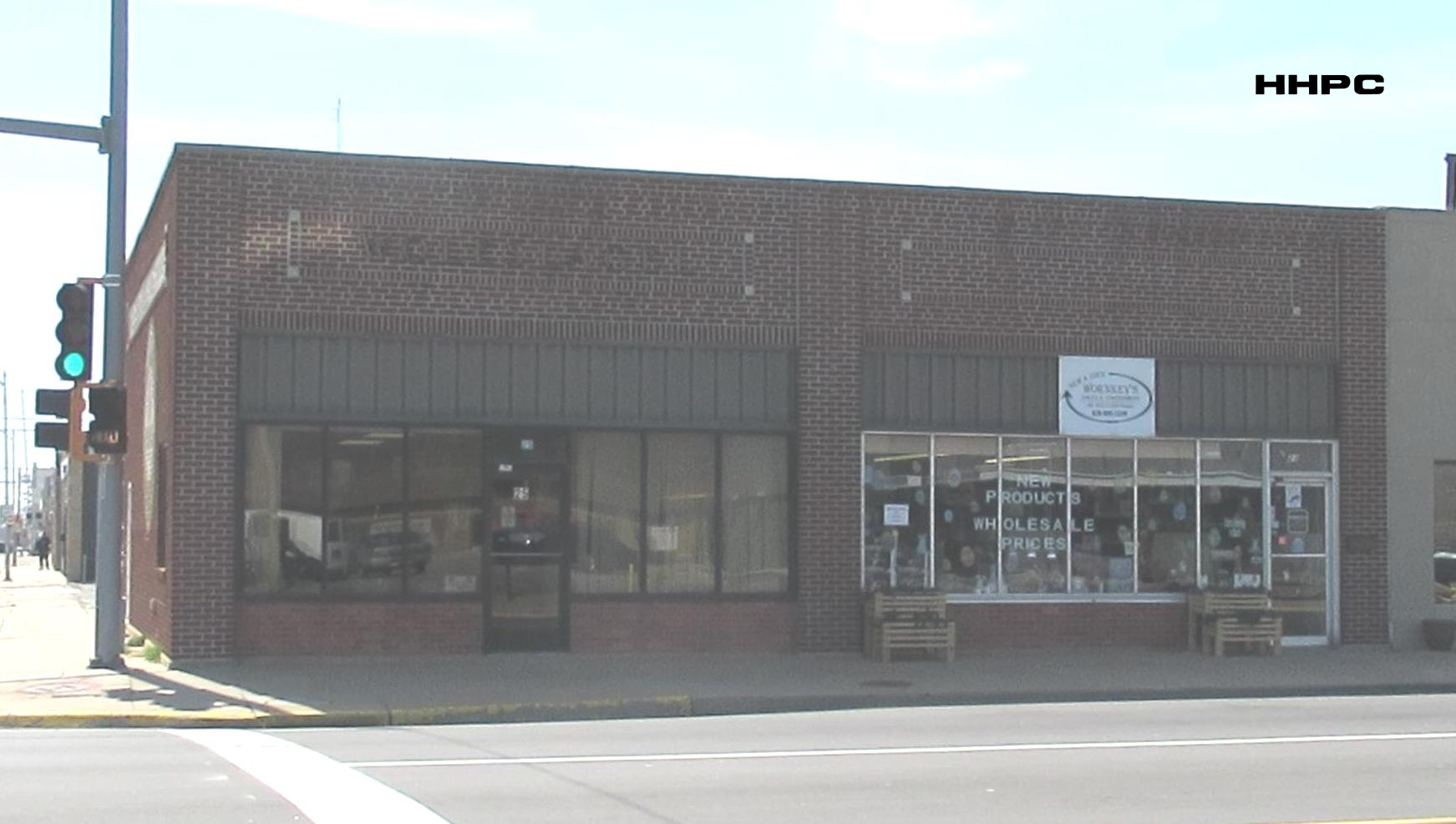 Bornholdt Feed &amp; Seed - Wornkey's - 23 E. 4th - 2020. Courtesy of the Conard-Harmon Collection.