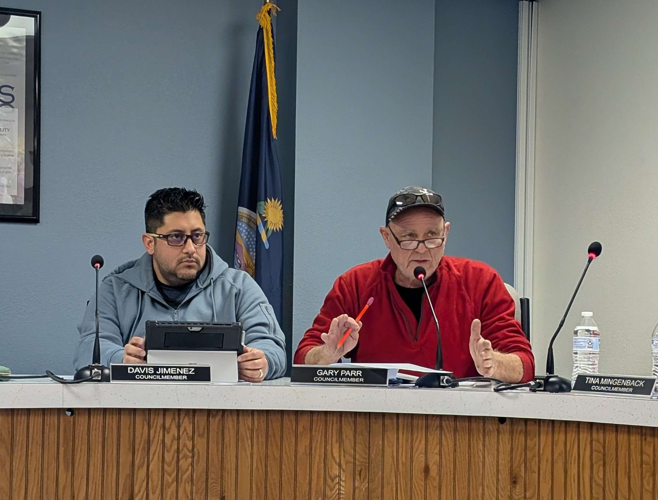 Great Bend Councilmembers Davis Jimenez and Gary Parr at a previous meeting.