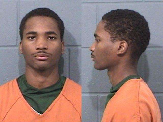 Nolen Frye, Domestic battery; Unlawful restraint; Criminal deprivation of property, arrested 05/04