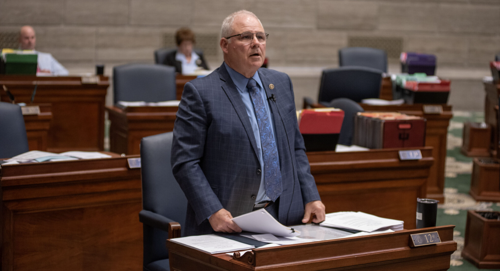 Senate Appropriations Chair Rusty Black, a Republican from Chillicothe, begins the Senate’s budget debate Wednesday (Annelise Hanshaw/Missouri Independent).