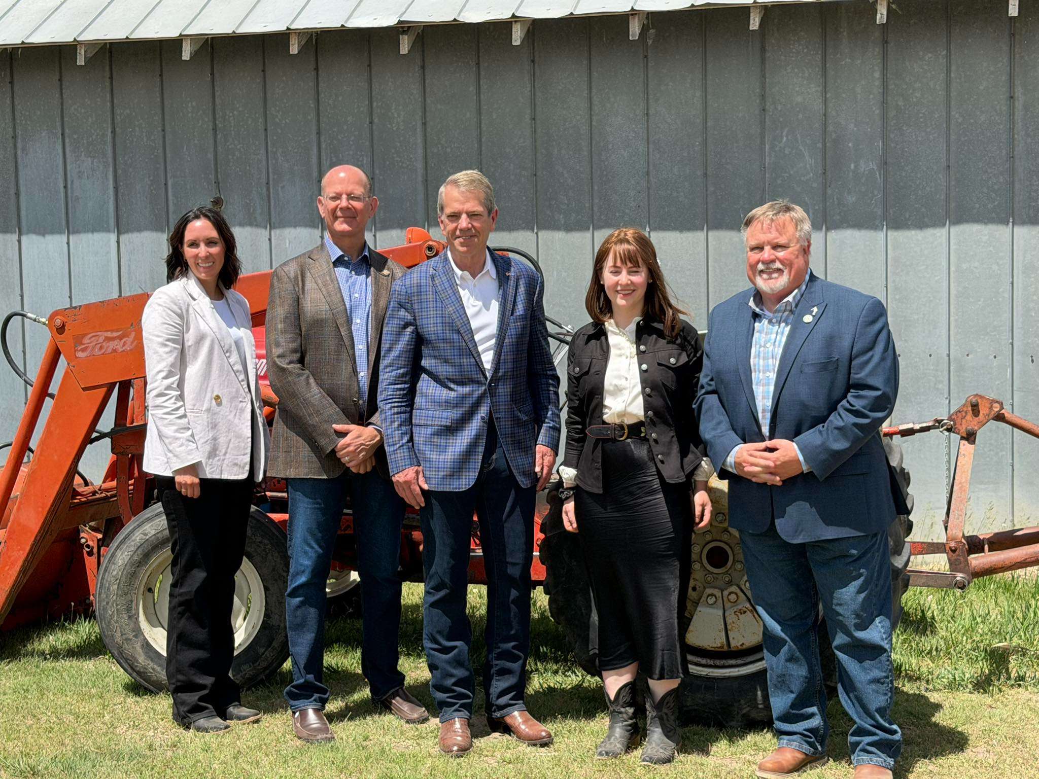 Governor Jim Pillen joined federal, state and broadband officials south of Ogallala on Thursday to celebrate Nebraska’s first reported Broadband Equity, Access and Deployment program household internet connection — one of the first reported BEAD-funded connections in the nation. Pictured with Pillen are representatives from the National Telecommunications and Information Administration, the Nebraska Broadband Office and Vistabeam Internet. (Paxton Gordon | The Post)