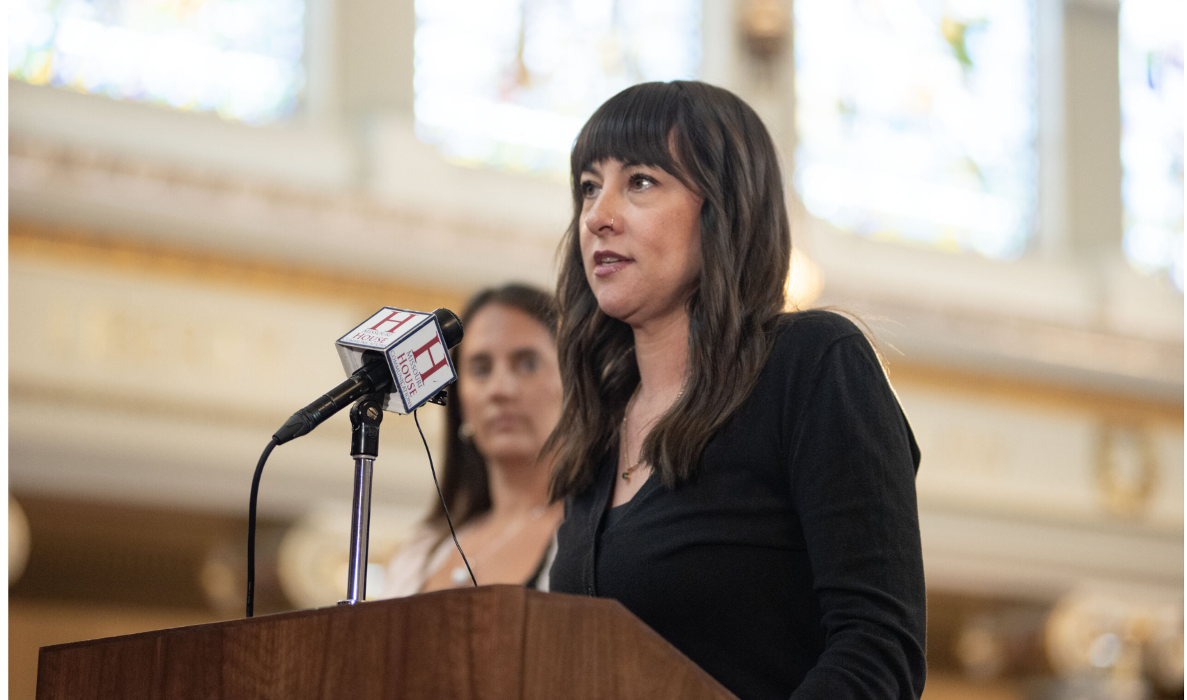 House Minority Leader Ashley Aune, a Democrat from Kansas City, speaks to reporters following the House’s passage of the state operating budget Wednesday, May 6, 2026 (Annelise Hanshaw/Missouri Independent).