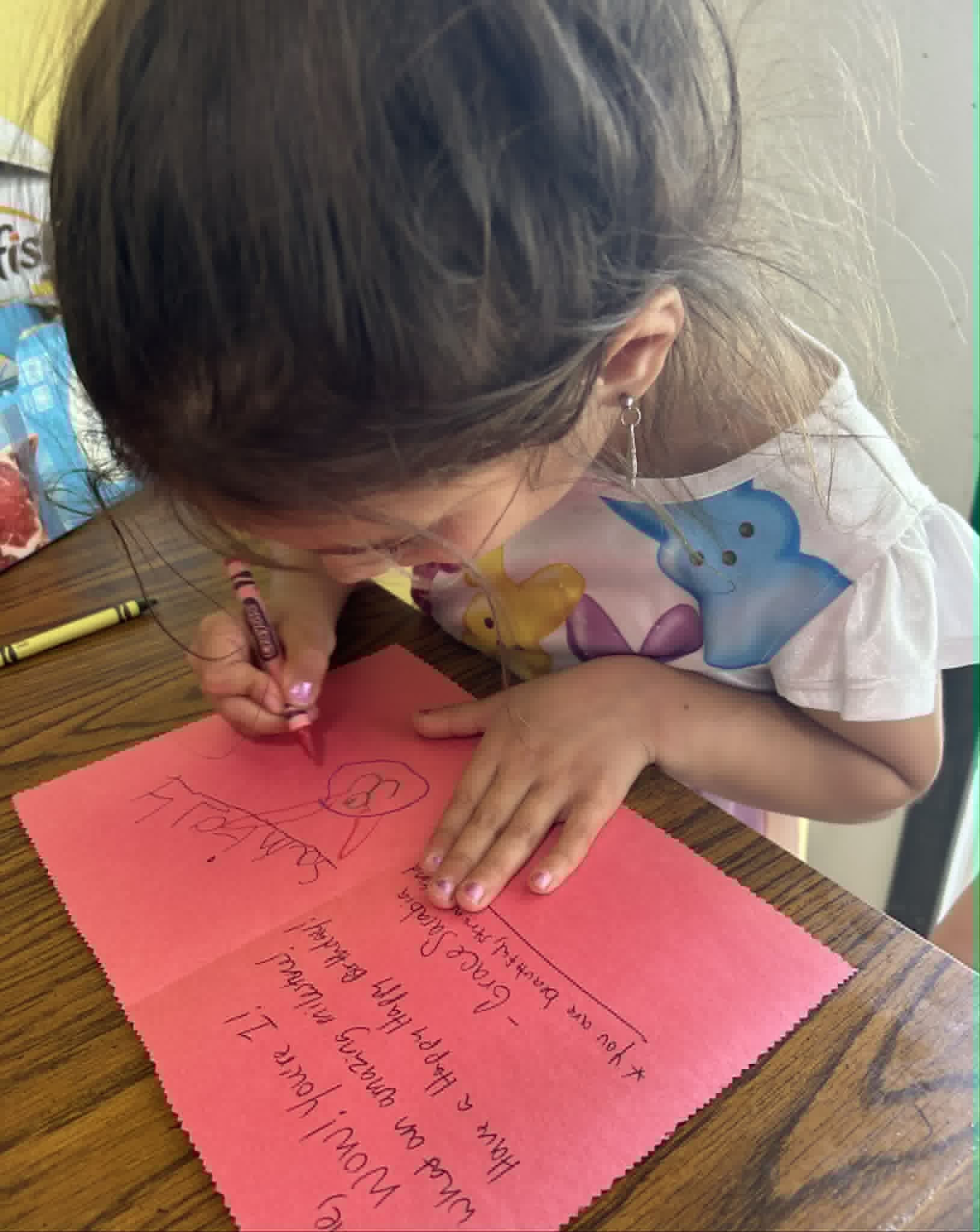 Grace Sarabia's children are an active part of her initiative. Creating cards for the kids who are celebrating birthdays with one of her cakes. (Grace Sarabia)