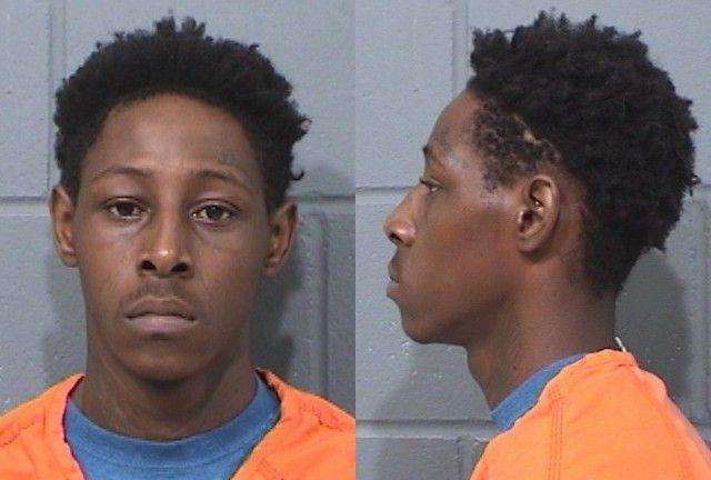 Garry Armstead Jr., Possession of stolen property (value $1,500 - $25,000); Criminal possession of a weapon by a felon, arrested 06/03