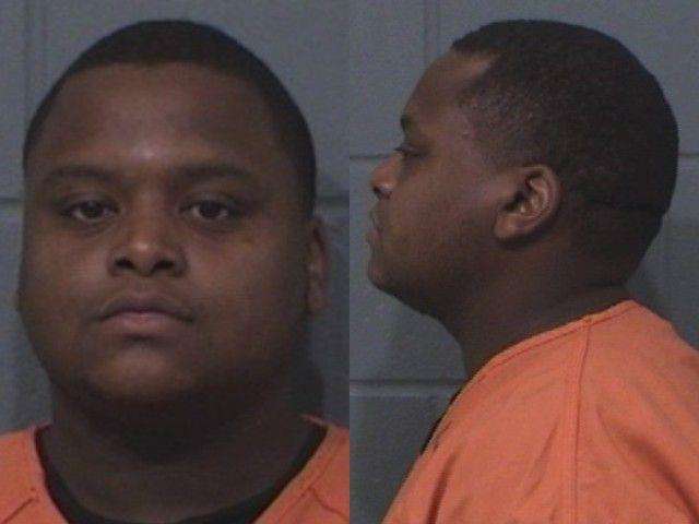 Tymario Robbins, Criminal trespass, arrested 06/06